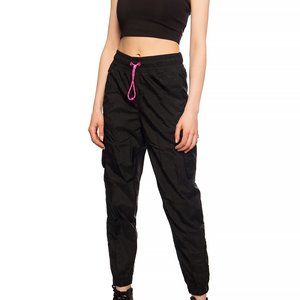 Nike icon clash women retro joggers size medium